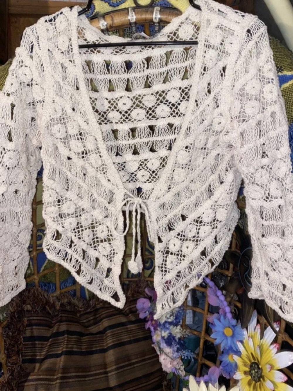 Vintage Y2K Fever Bohemian Cream Crochet Knit Tie Front Cardigan Shrug M